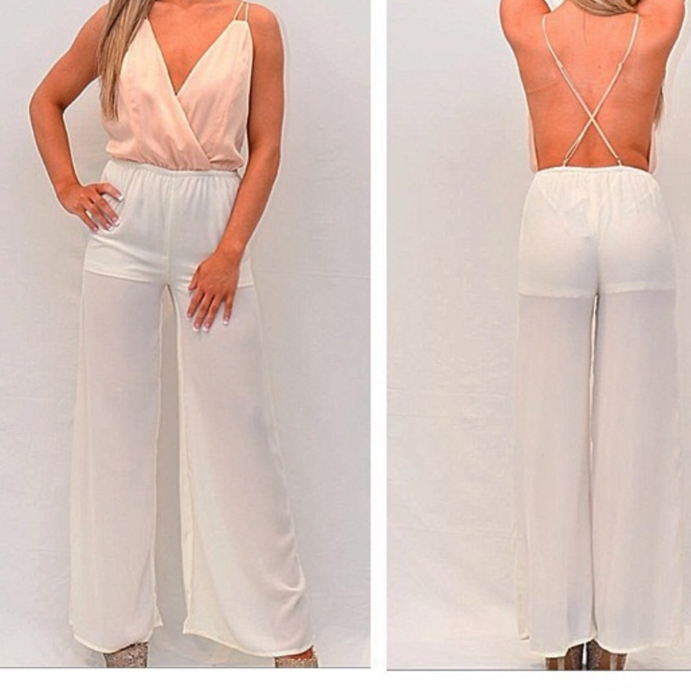 Rehab white and lite pink jumper size small